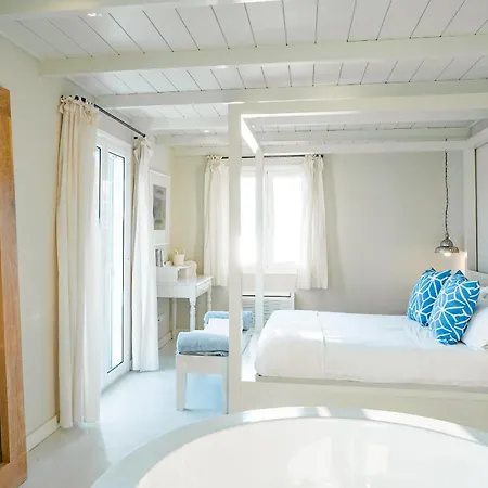 Irini's Bayside Loft Fiskardo