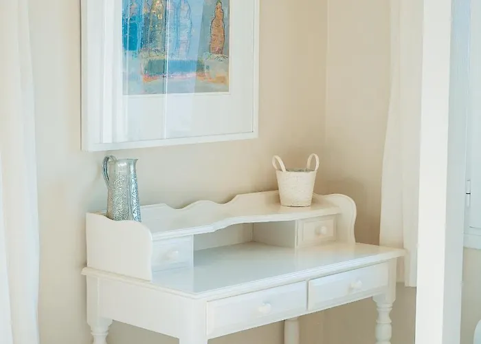 Irini's Bayside Loft Apartment *