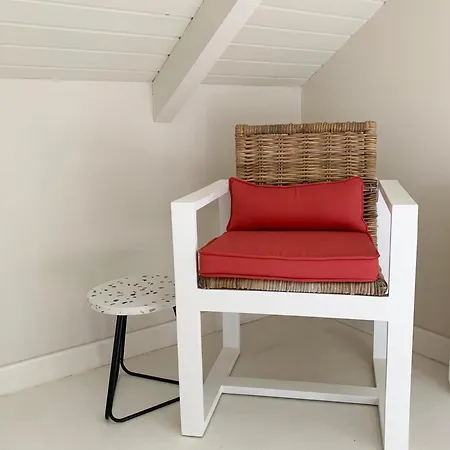 Irini's Bayside Loft Apartment